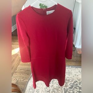 Worth red dress size 4, excellent condition